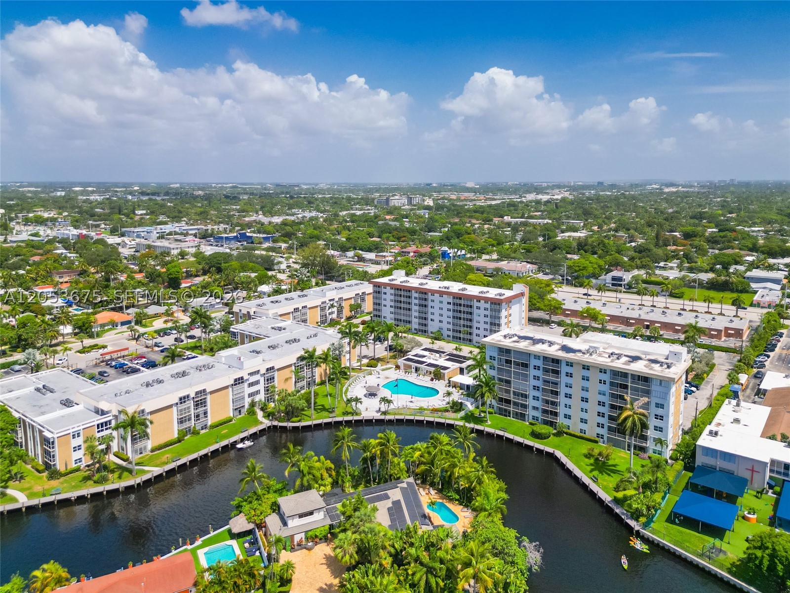 RIVER SHORES CONDO - Residential
