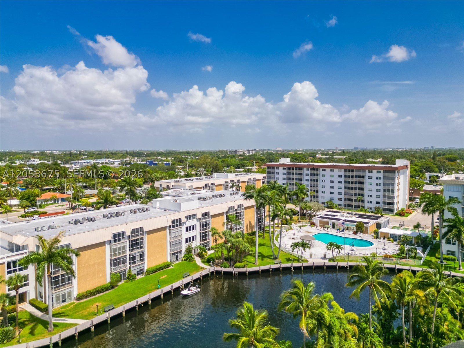 RIVER SHORES CONDO - Residential