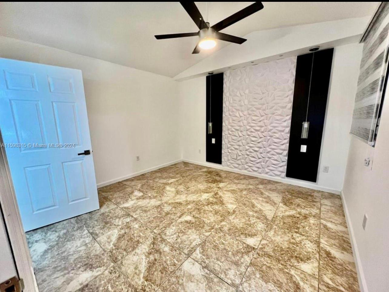 LAKE POINTE SEC 4 - Residential Lease