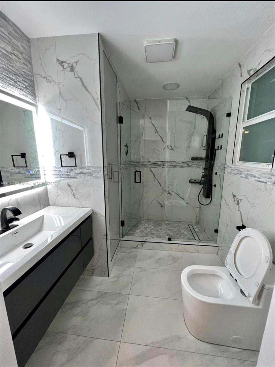 LAKE POINTE SEC 4 - Residential Lease