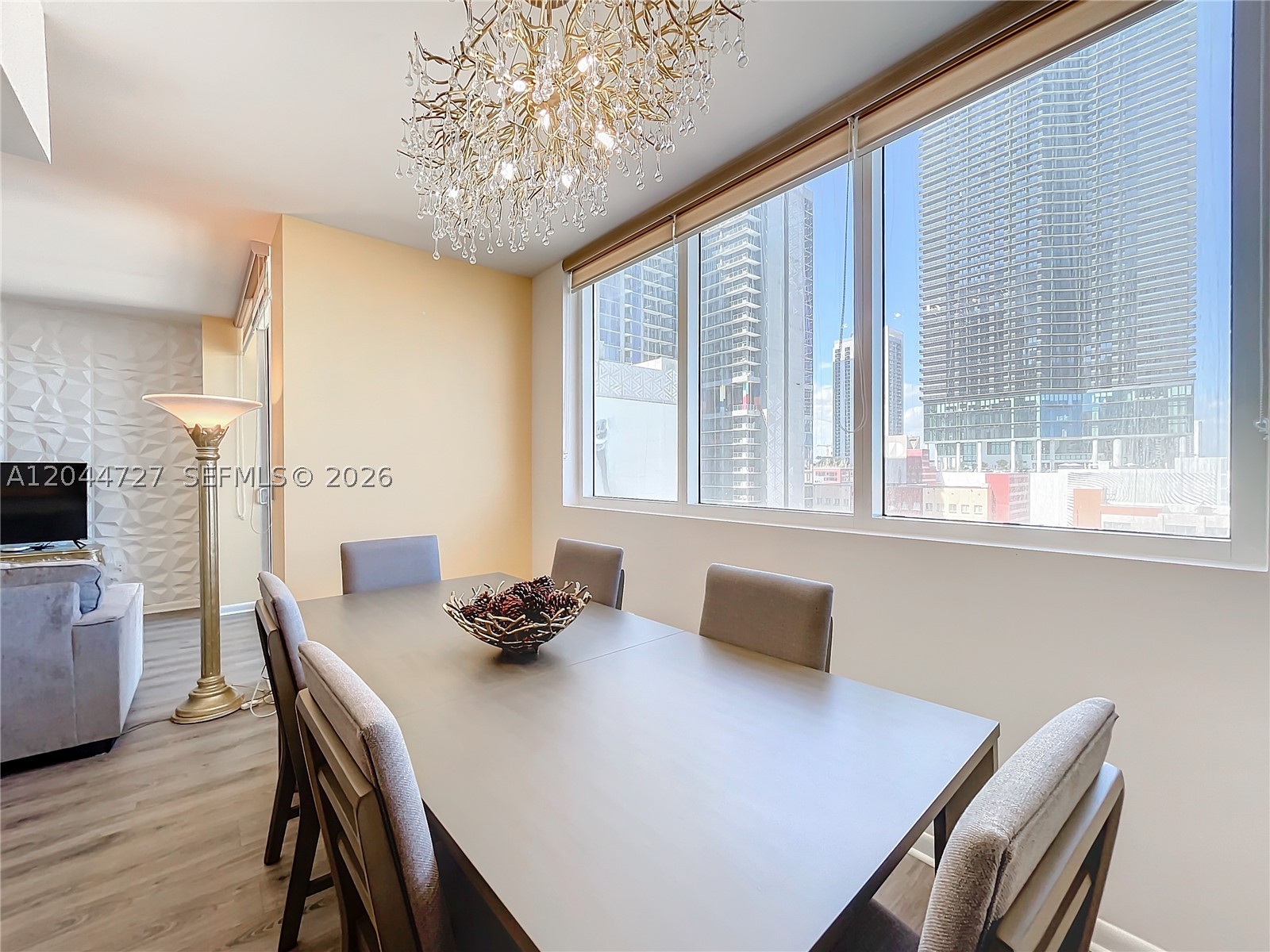 VIZCAYNE NORTH CONDO - Residential Lease