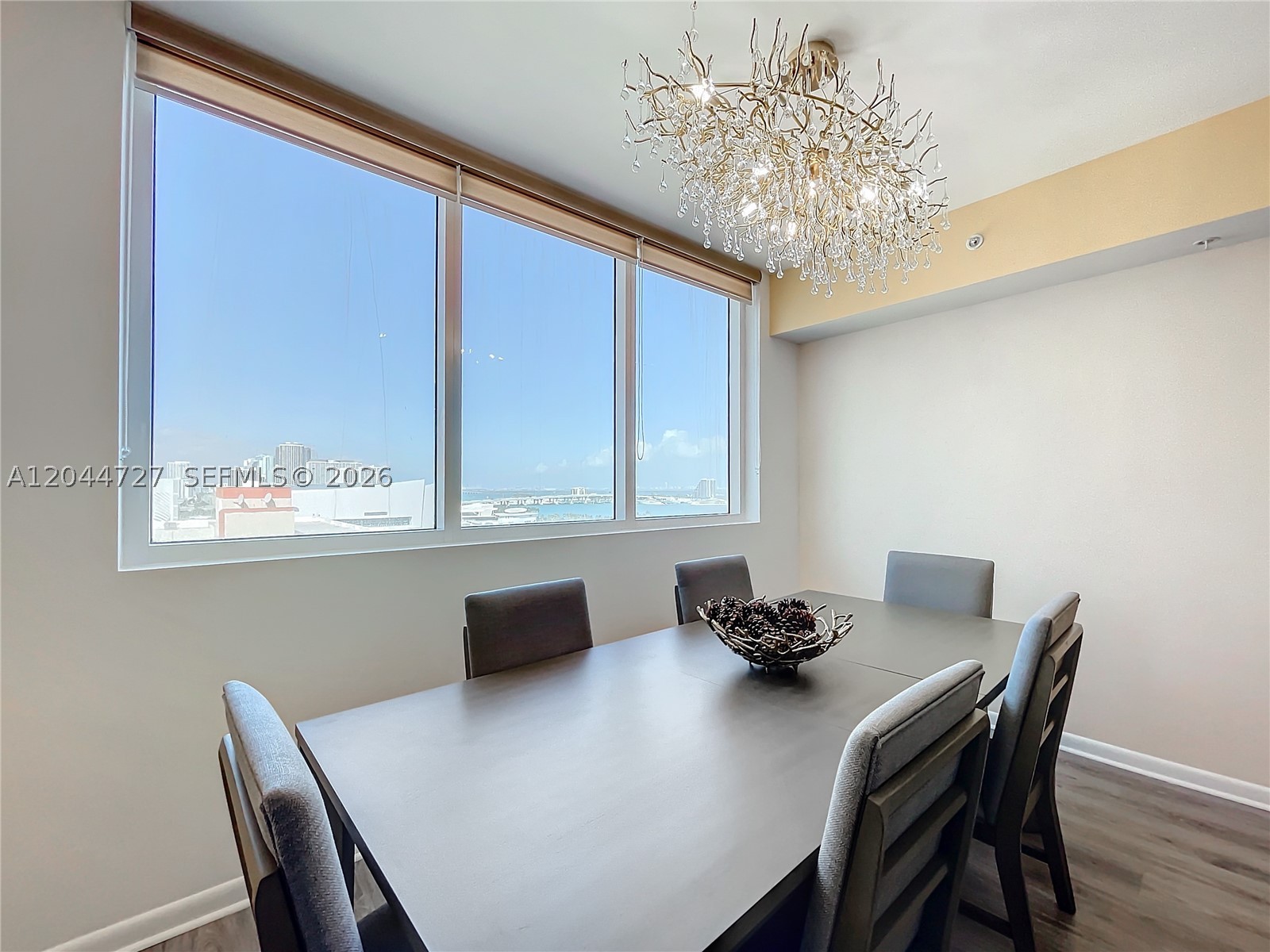 VIZCAYNE NORTH CONDO - Residential Lease