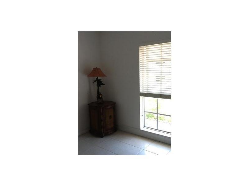 KEY ISLANDER CONDO - Residential Lease
