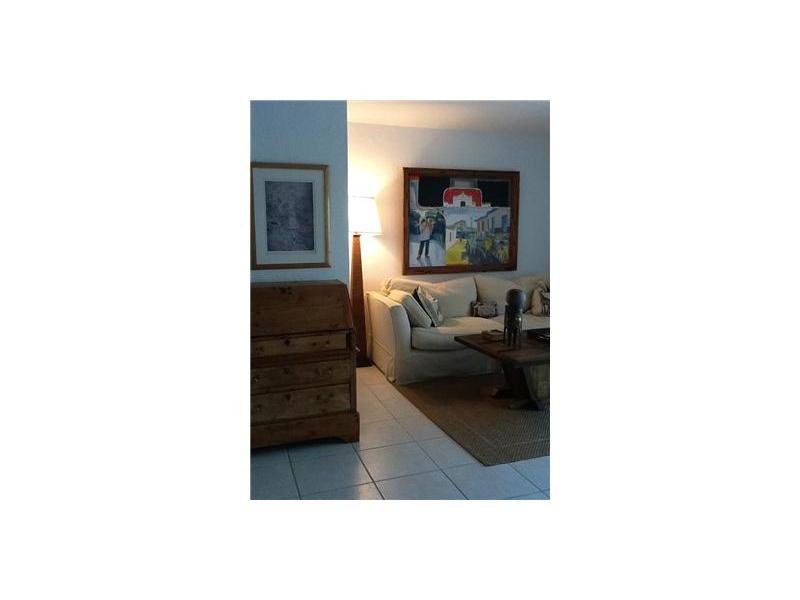 KEY ISLANDER CONDO - Residential Lease