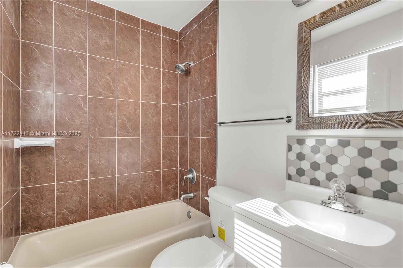 LINCOLN PARK SIXTH ADD - Residential