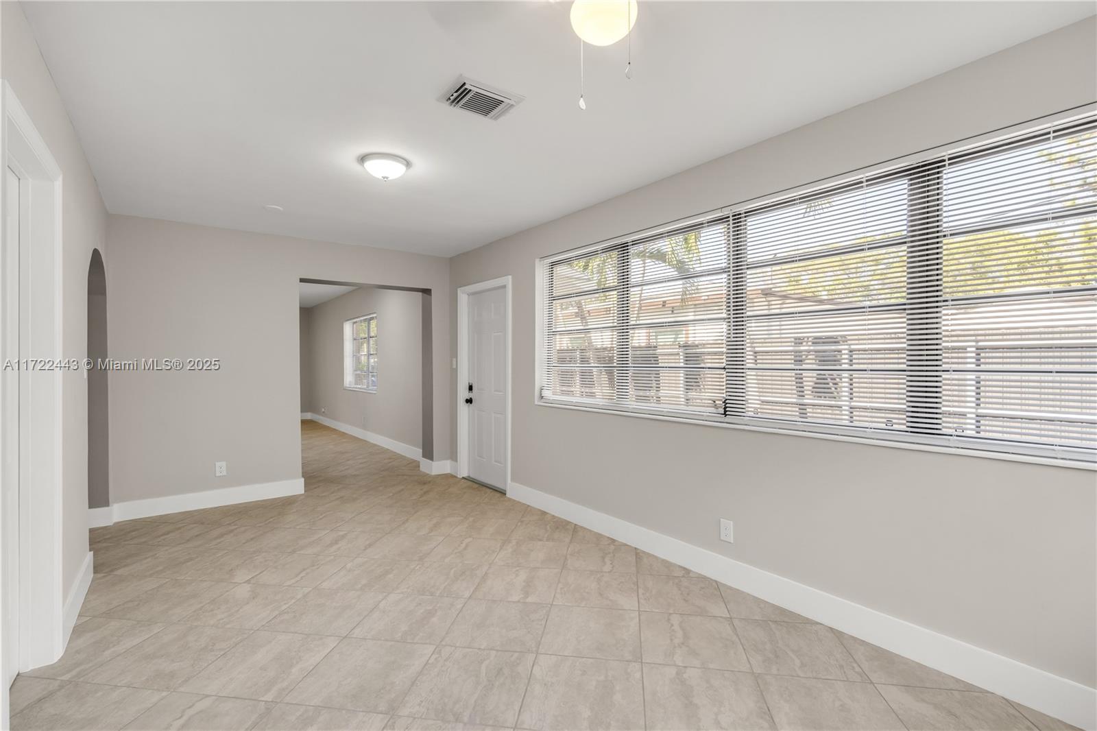 LINCOLN PARK SIXTH ADD - Residential