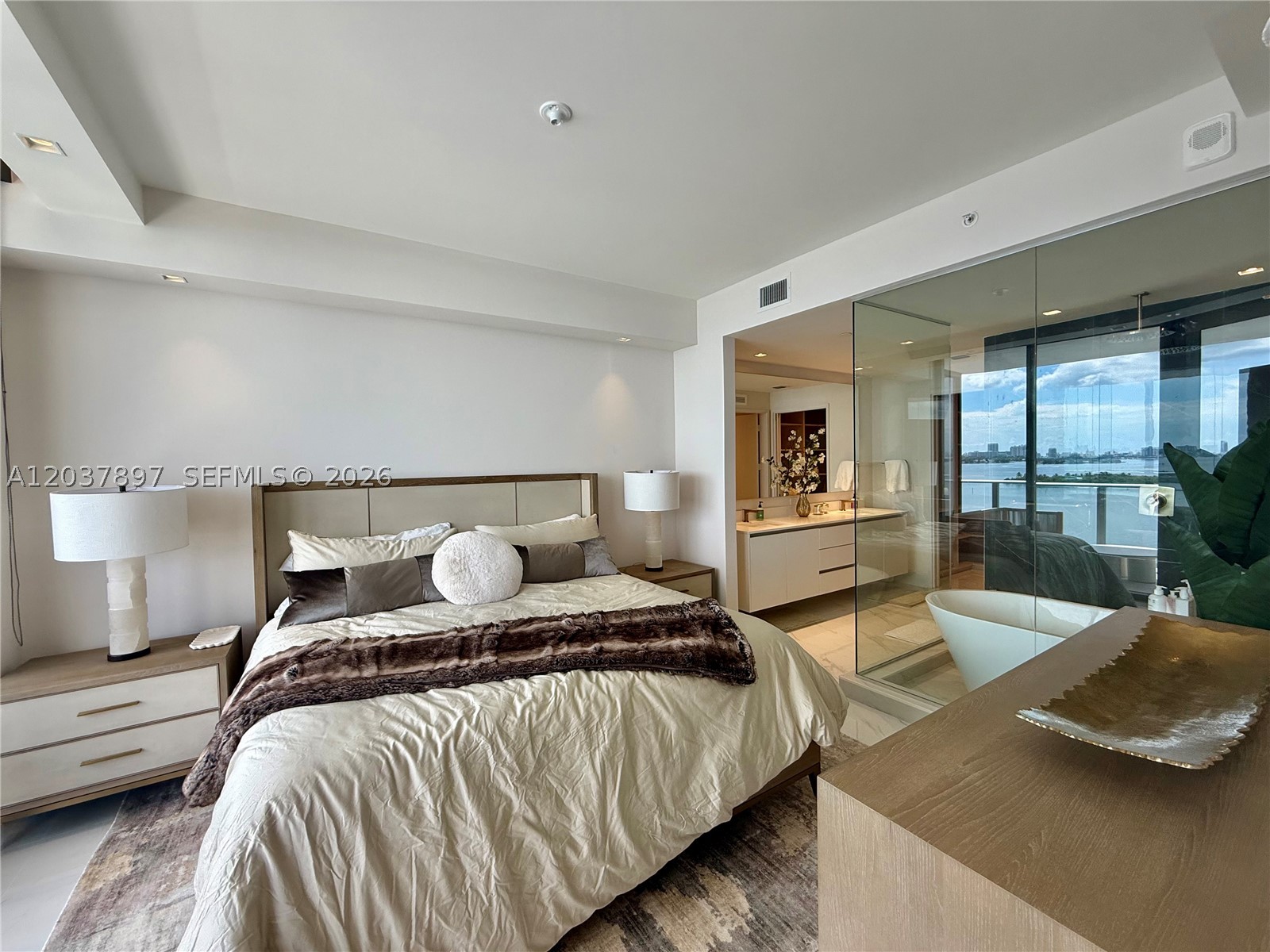 South Tower - Residential Lease
