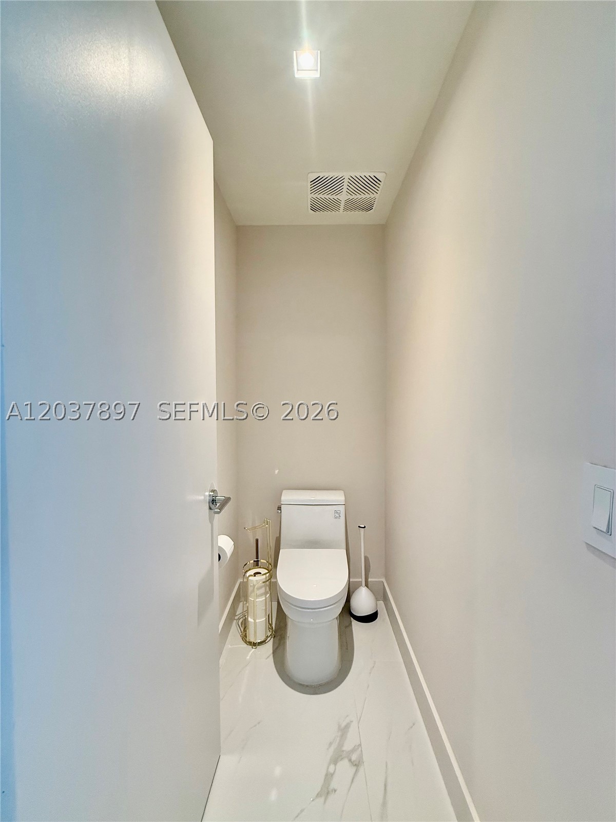 South Tower - Residential Lease