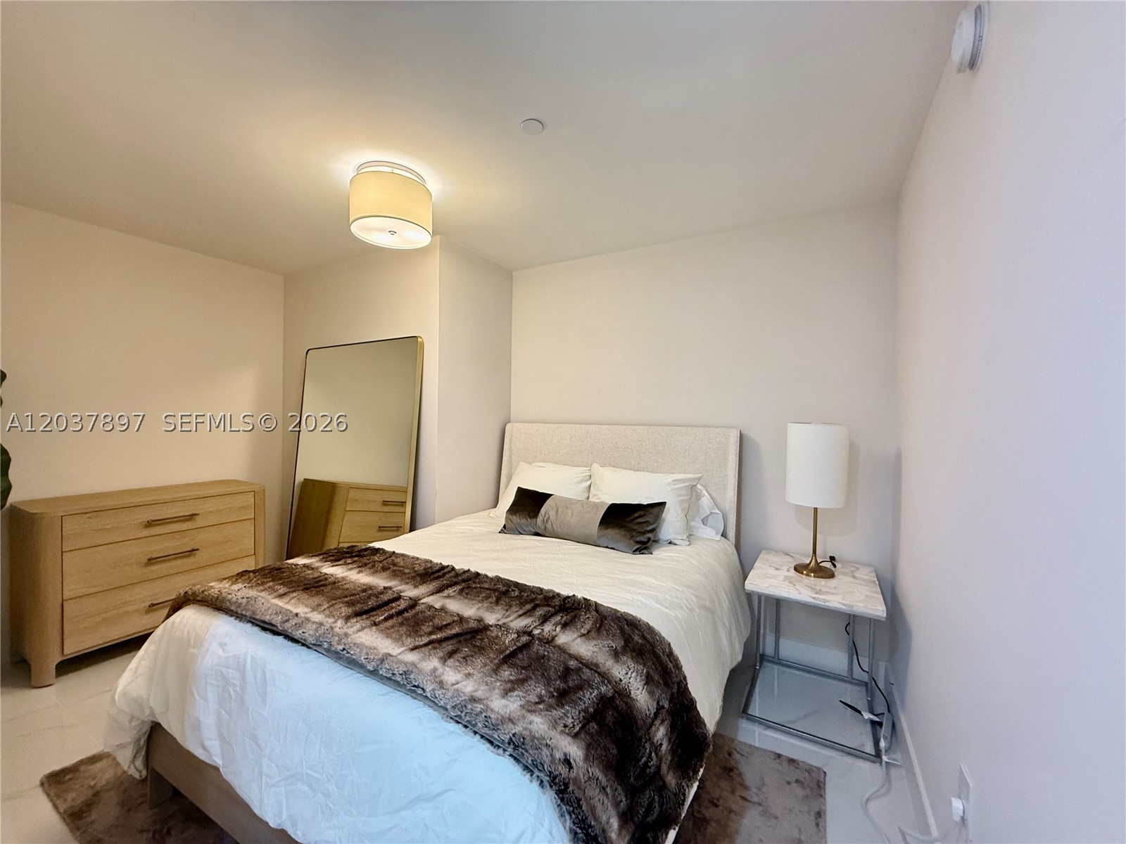 South Tower - Residential Lease