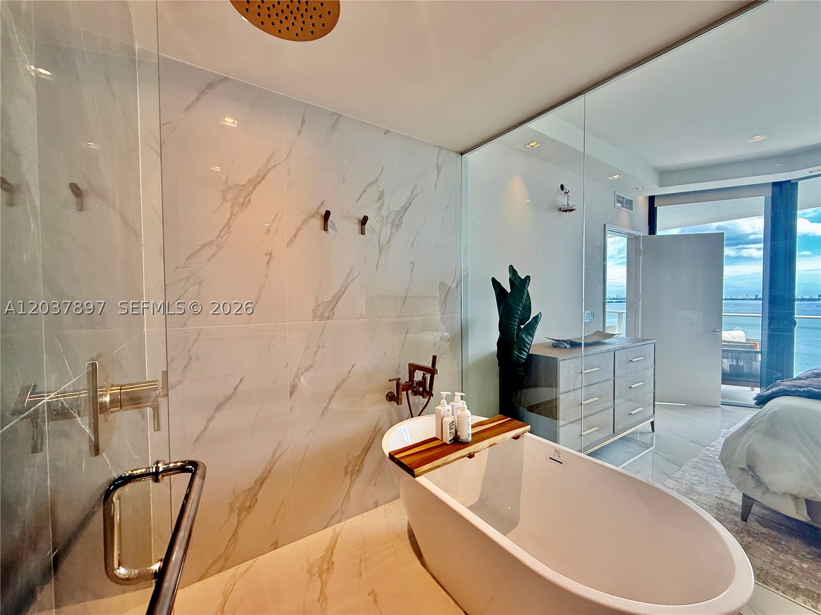 South Tower - Residential Lease
