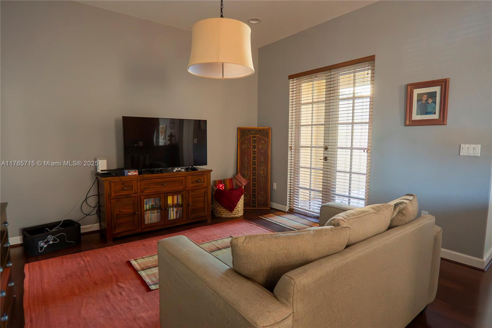 MEADOW PINES - Residential