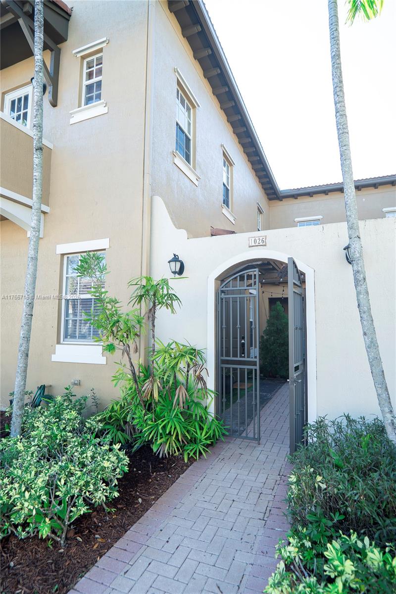 MEADOW PINES - Residential