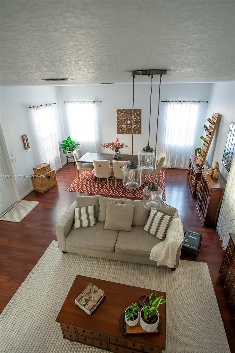MEADOW PINES - Residential