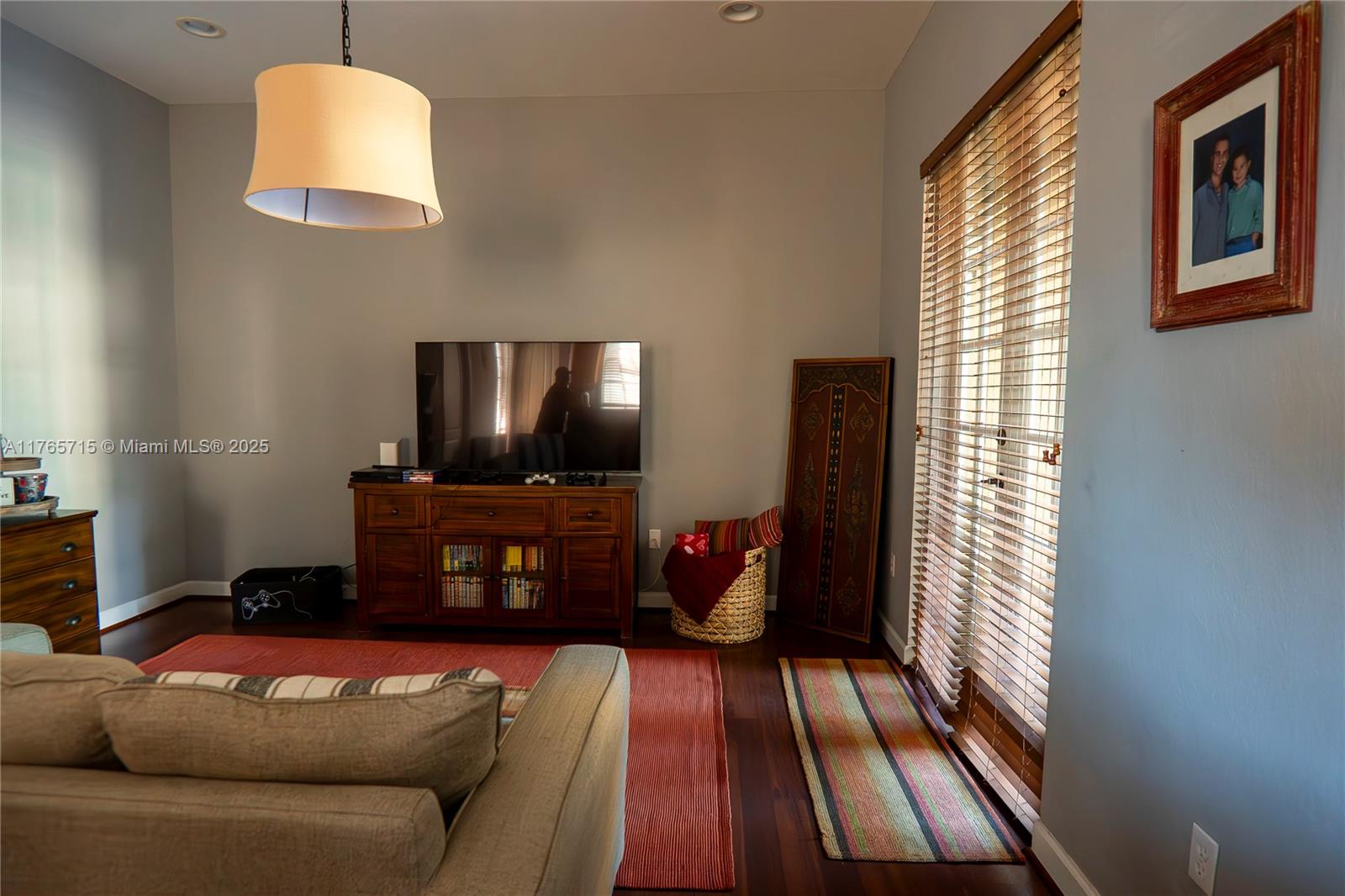MEADOW PINES - Residential