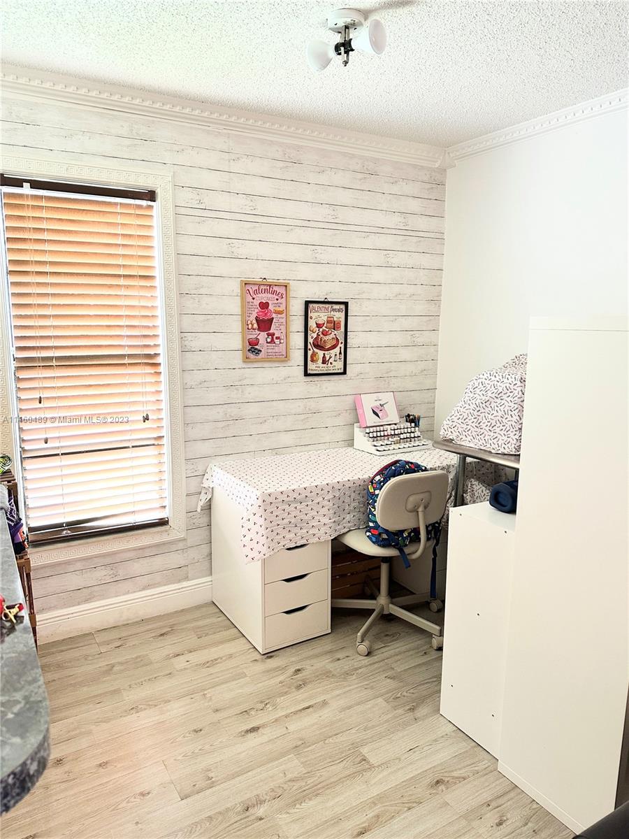 CYPRESS TRACE CONDO - Residential