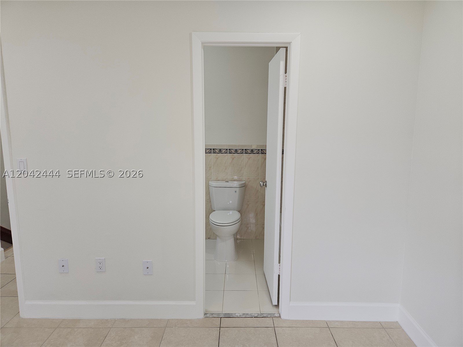 PATIO WEST ONE CONDO - Residential Lease