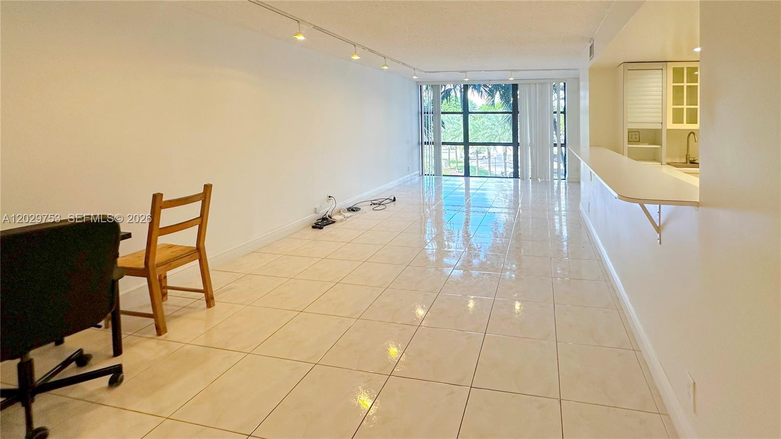 OCEANVIEW PARK CONDO - Residential