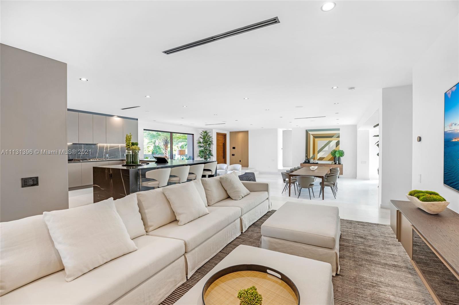 BAY HEIGHTS - Residential
