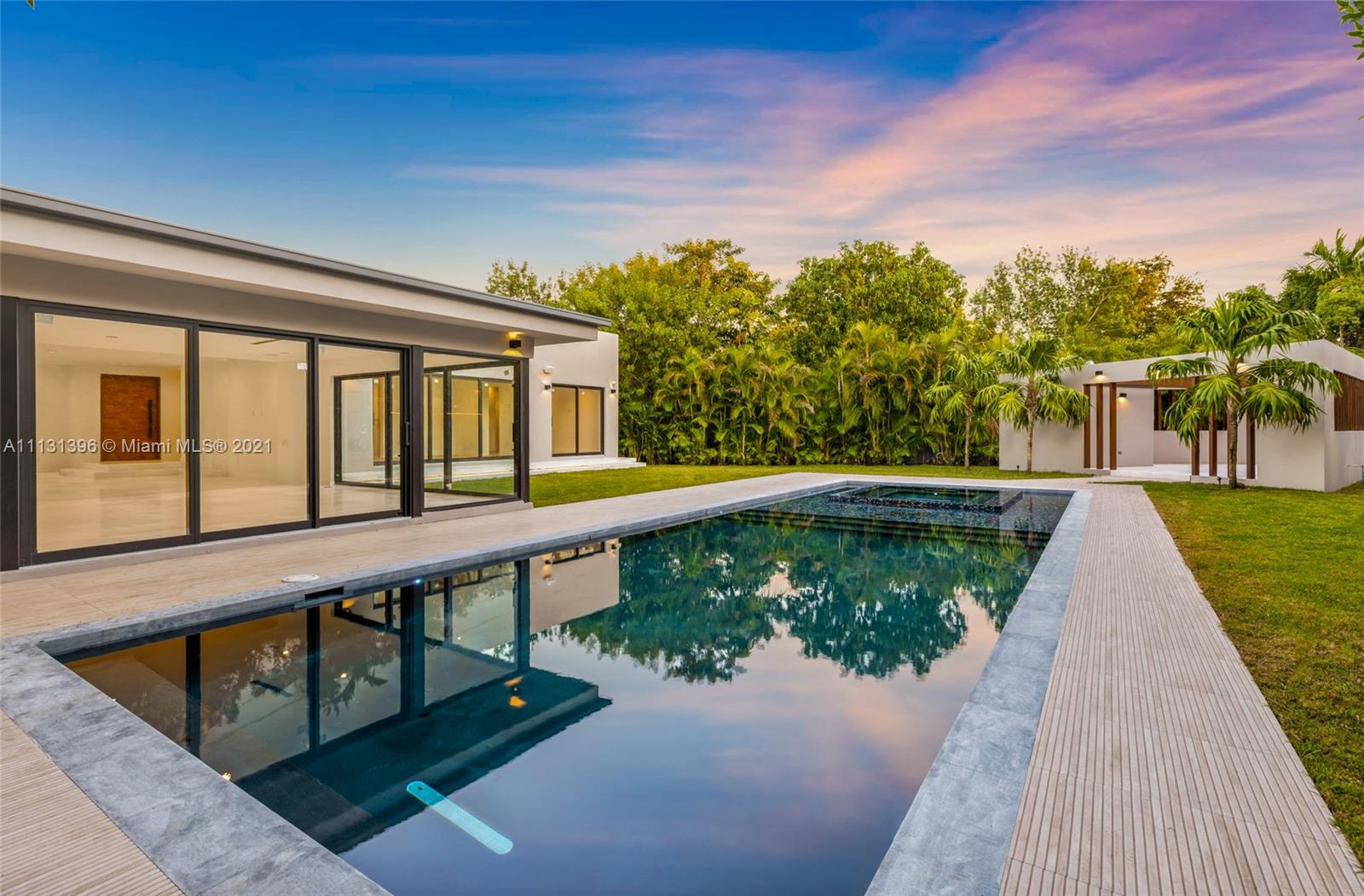 BAY HEIGHTS - Residential