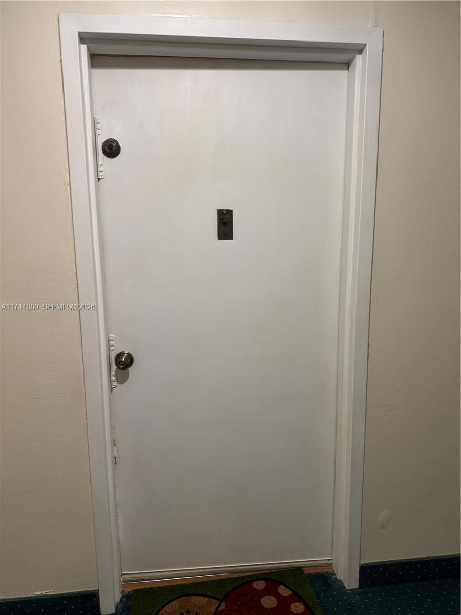 WINDWARD CONDO - Residential