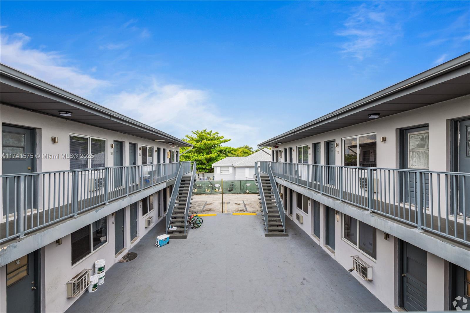 HOMECREST AMD PL - Residential Lease