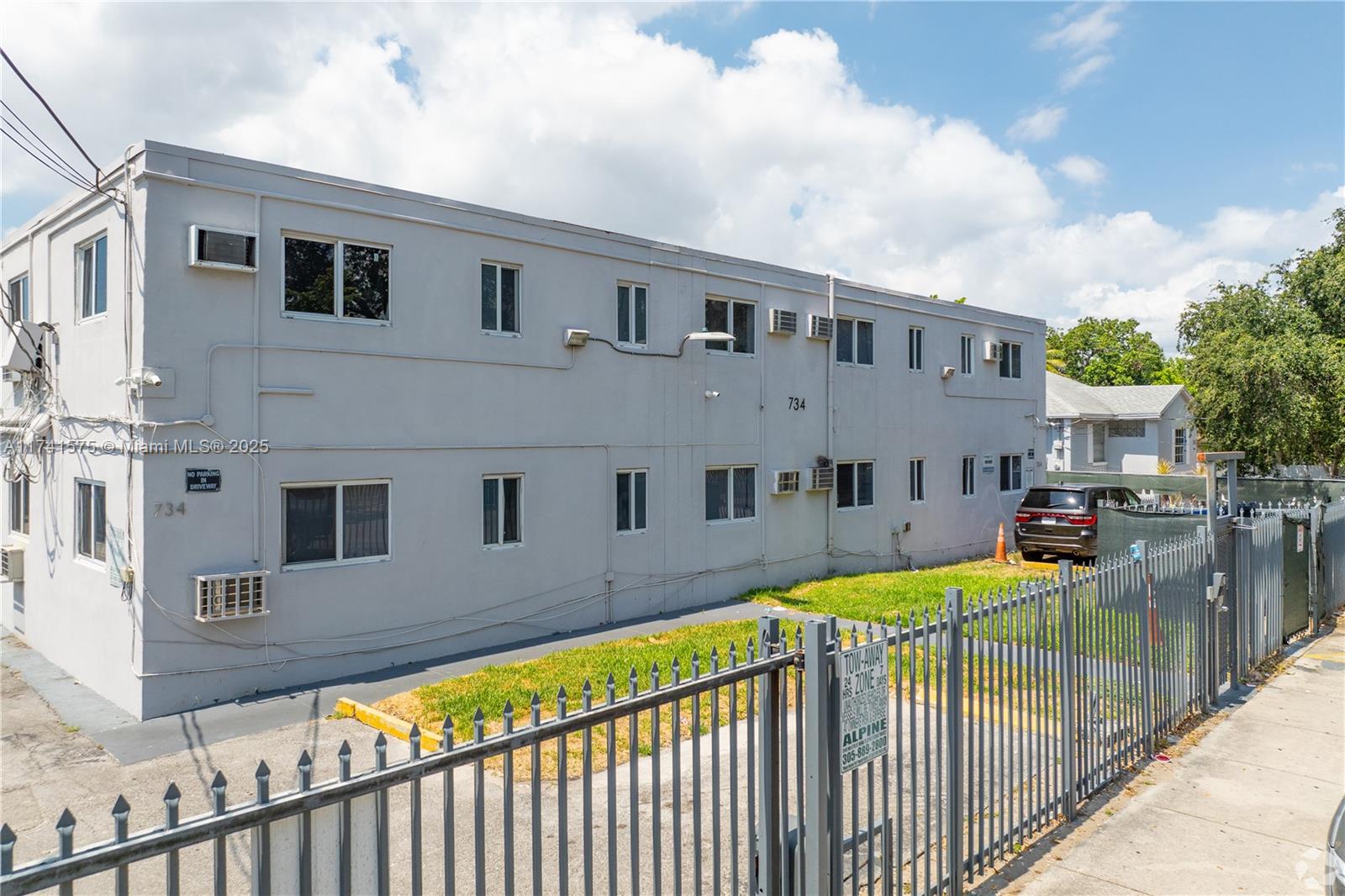HOMECREST AMD PL - Residential Lease