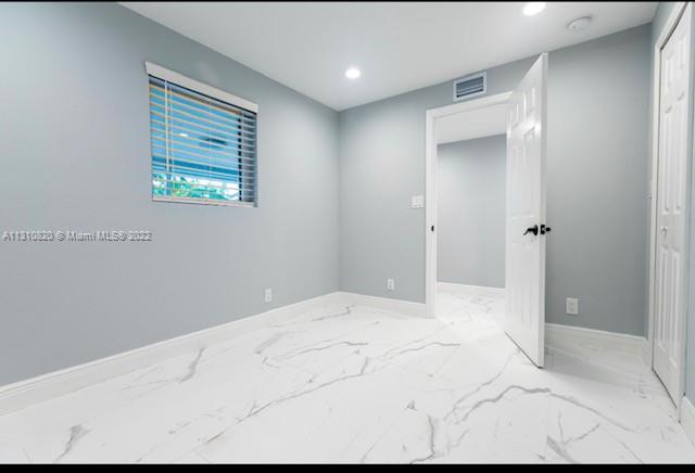 LARGO GARDENS - Residential Lease