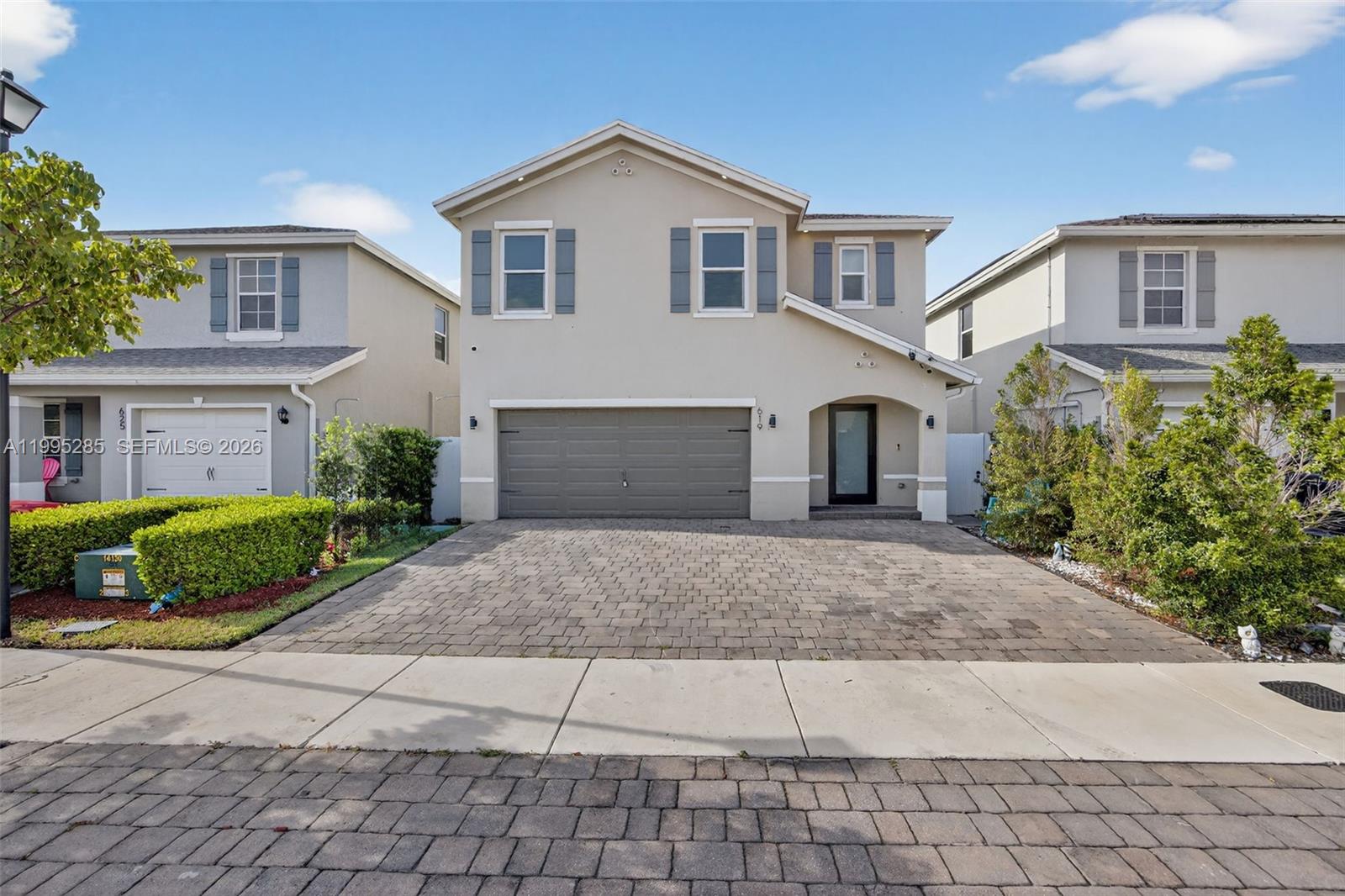Recently refreshed and move-in ready 5-bedroom, 3-bathroom home in the Royal Homes West community. Built in 2020, this two-story property offers a spacious layout with over 2,500 sq ft of living space and a bright open-concept design.

The kitchen is equipped with a large island, pantry, and stainless steel appliances, flowing seamlessly into the main living areas. One bedroom and full bathroom are conveniently located on the first floor, ideal for guests or flexible use.

Upstairs features generously sized bedrooms, including a primary suite with walk-in closets. Additional highlights include tile and carpet flooring, a dedicated laundry area, and a 2-car garage.

The home sits on a lot with a private backyard and patio space, suitable for outdoor use. Low HOA. Centrally located with easy access to schools, shopping, dining, and major roads.