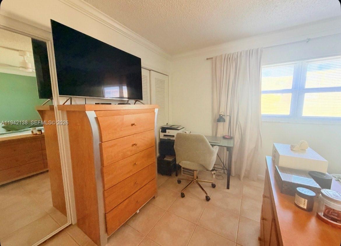 MEADOWBROOK CONDO APTS BL - Residential