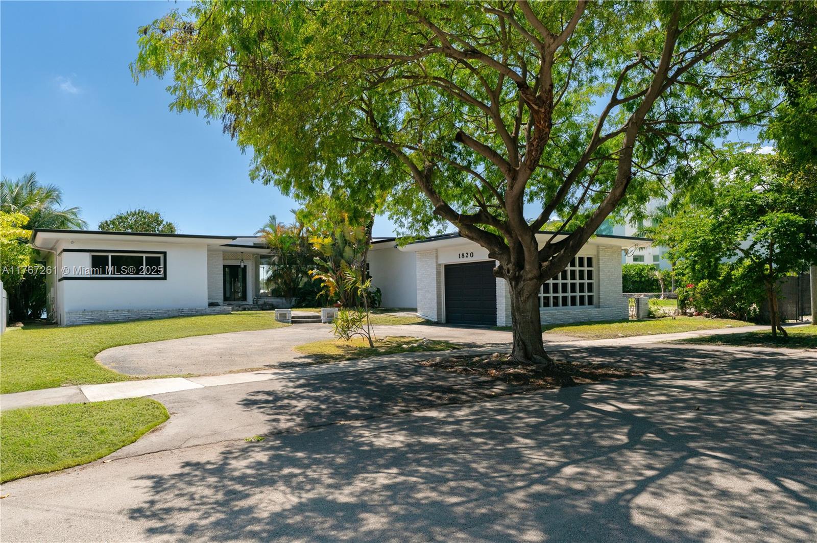 BISCAYNE POINT - Residential