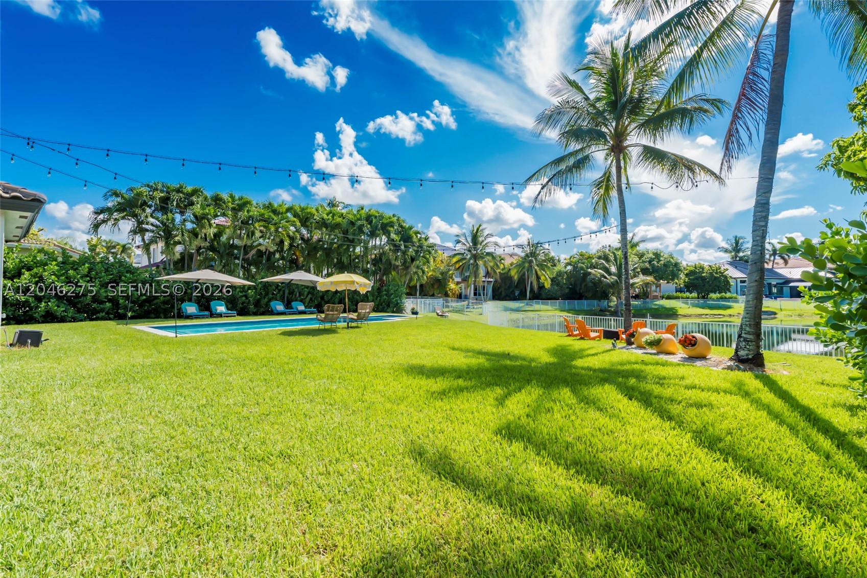 SUNSET LAKES PLAT TWO - Residential