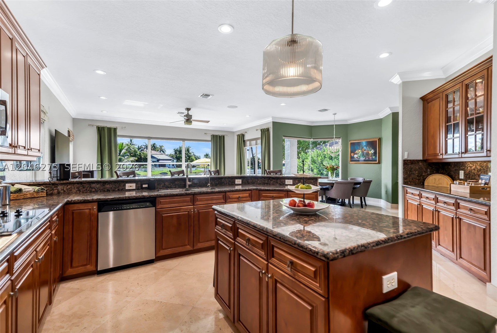 SUNSET LAKES PLAT TWO - Residential