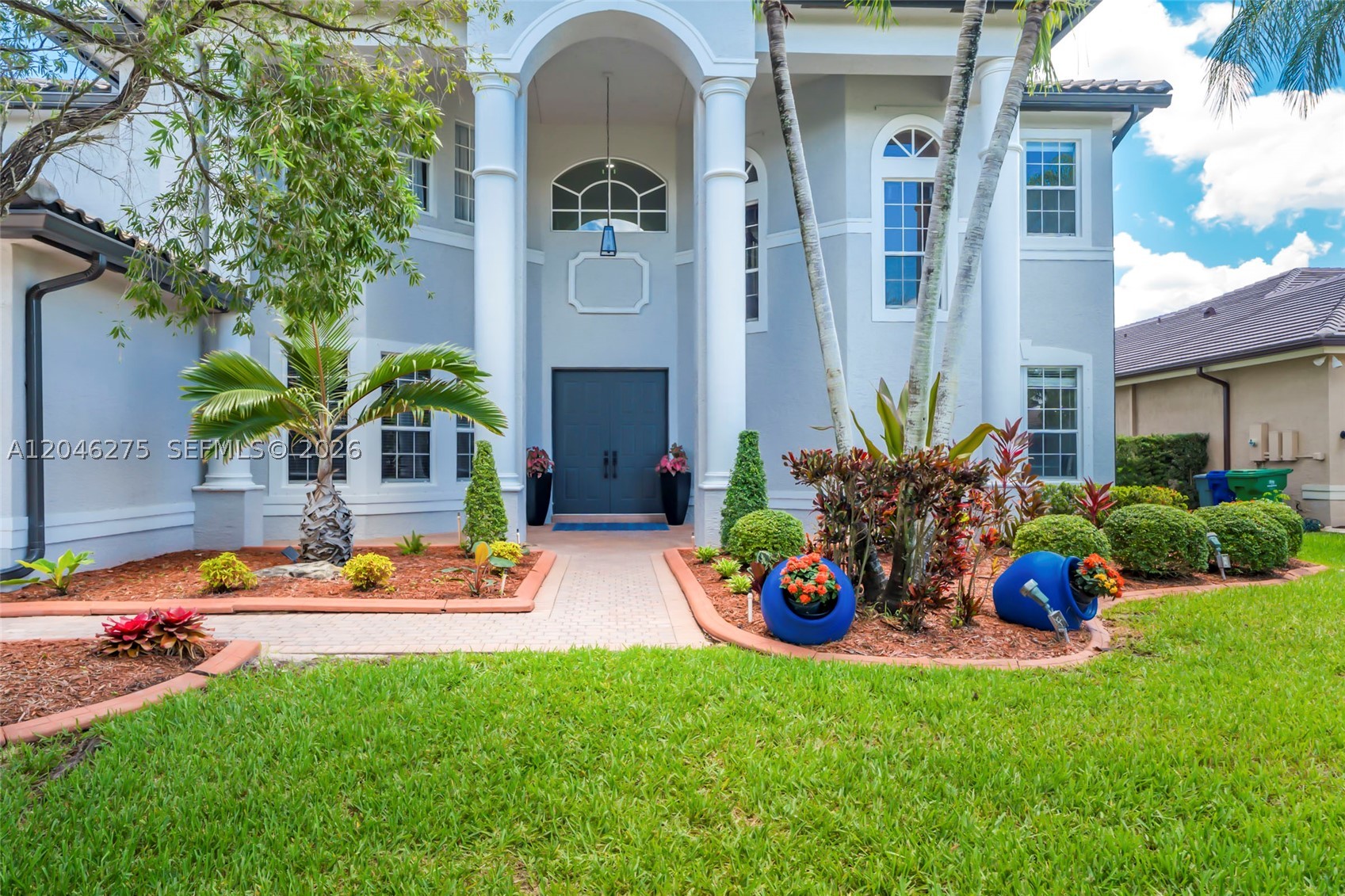 SUNSET LAKES PLAT TWO - Residential
