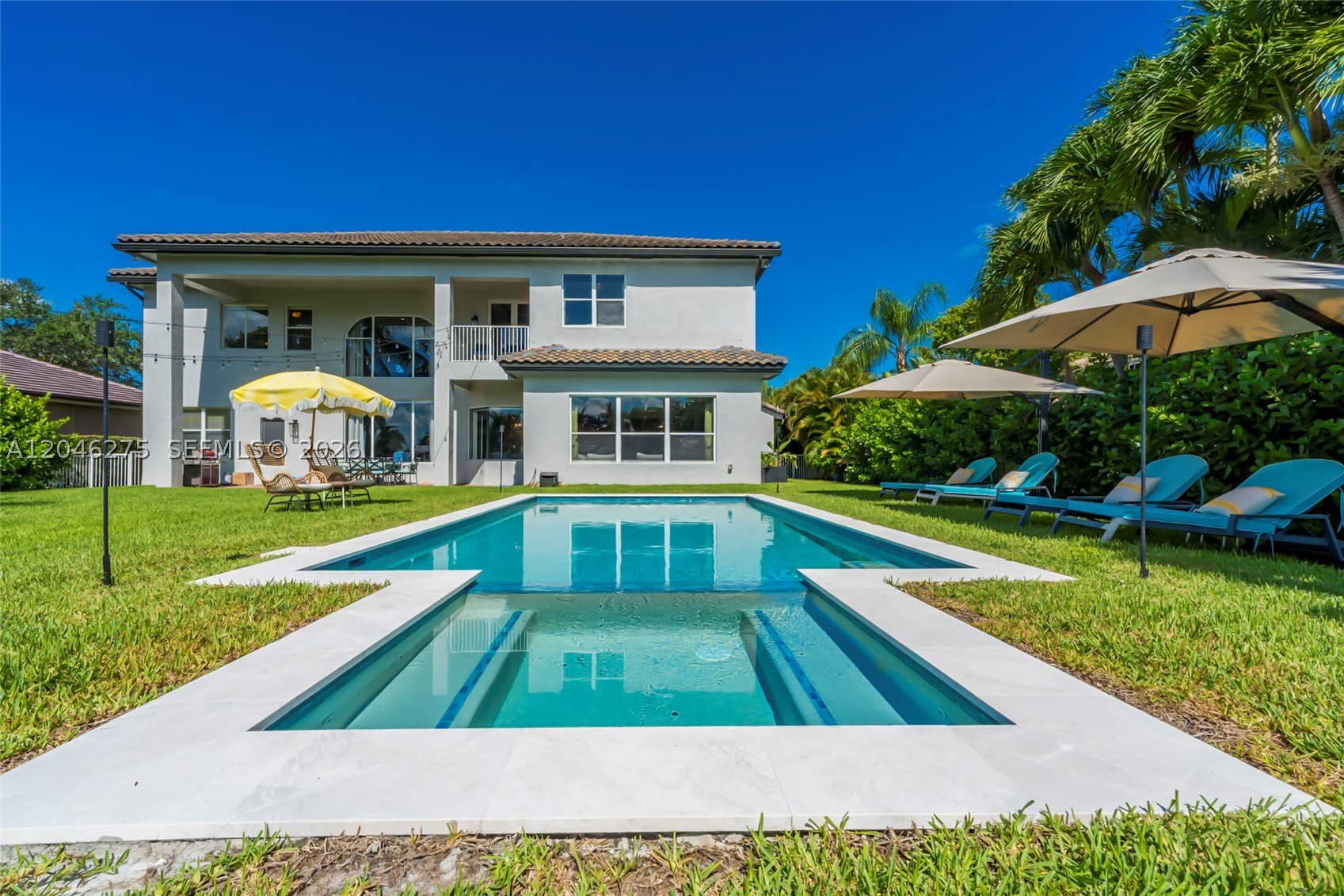 SUNSET LAKES PLAT TWO - Residential