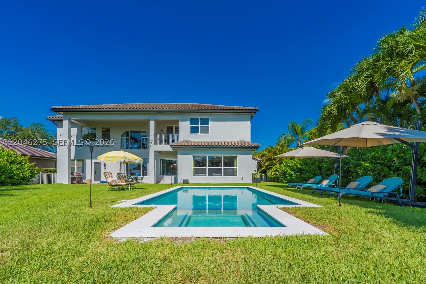 SUNSET LAKES PLAT TWO - Residential