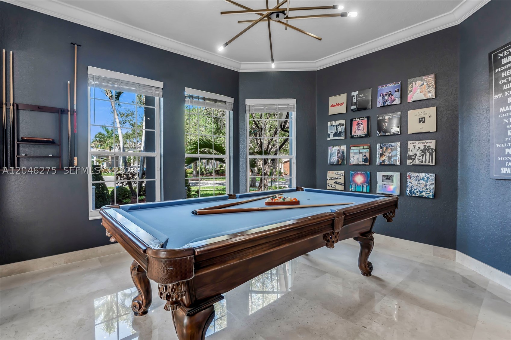 SUNSET LAKES PLAT TWO - Residential