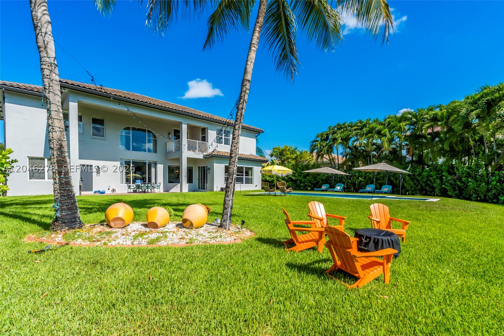 SUNSET LAKES PLAT TWO - Residential