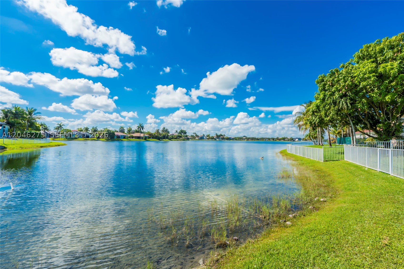 SUNSET LAKES PLAT TWO - Residential