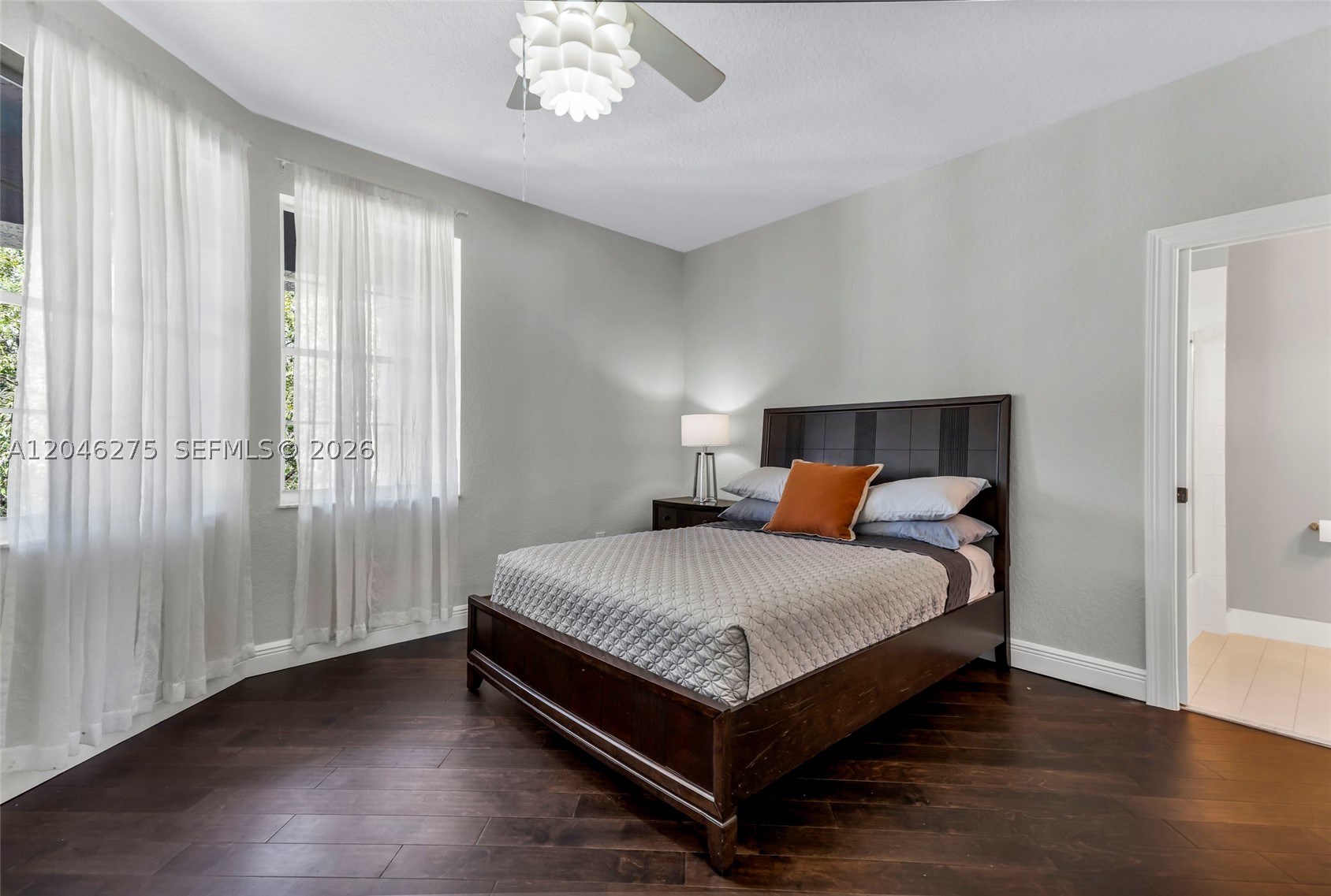 SUNSET LAKES PLAT TWO - Residential
