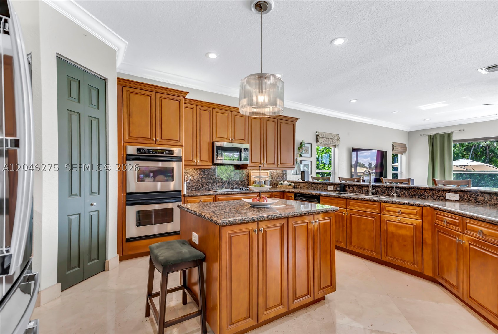 SUNSET LAKES PLAT TWO - Residential