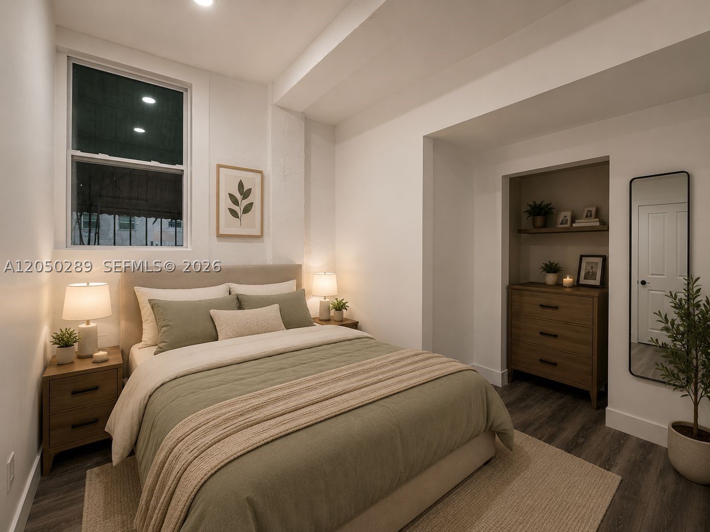LAWRENCE ESTATE LAND CO - Residential Lease