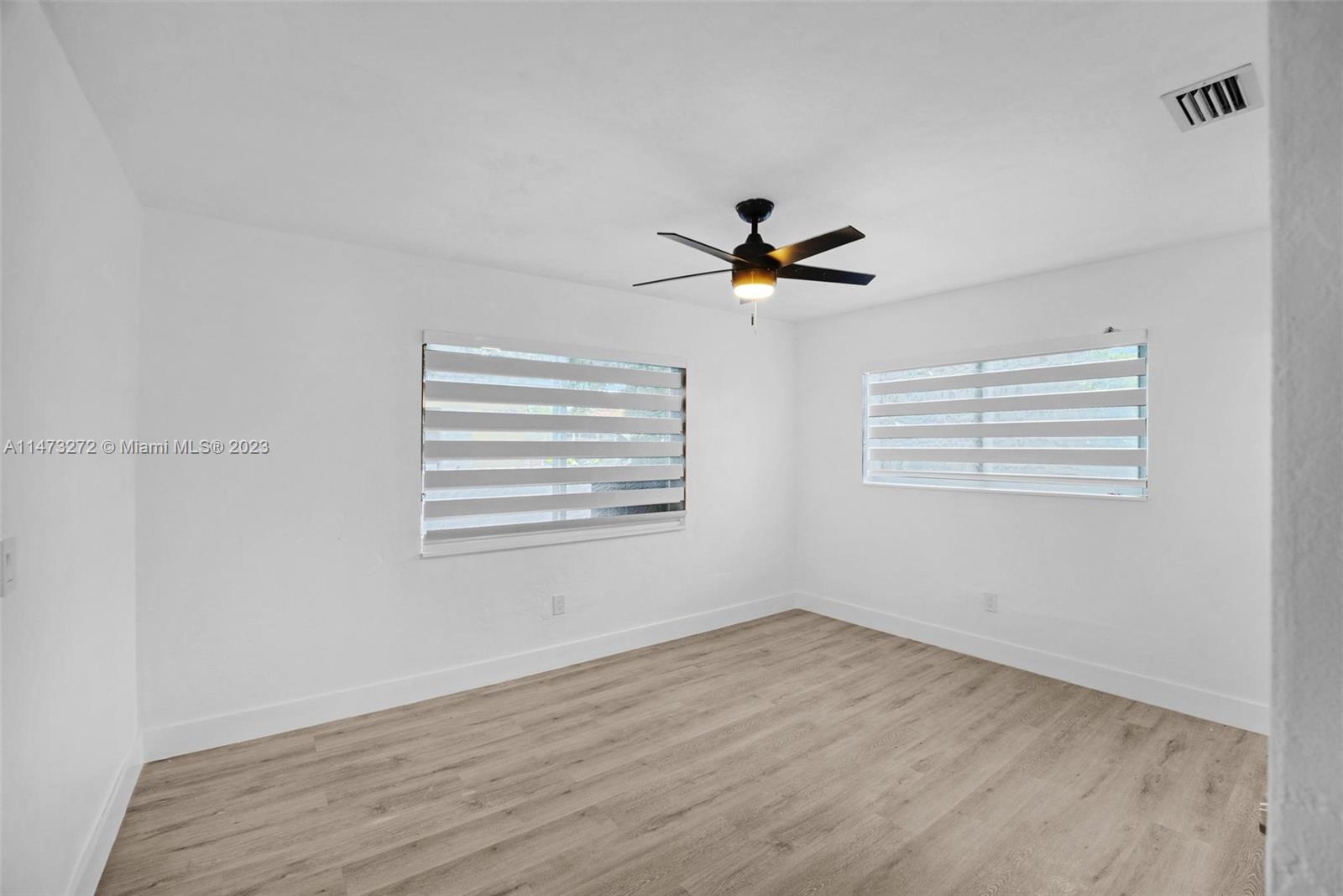 GRAPELAND - Residential Lease