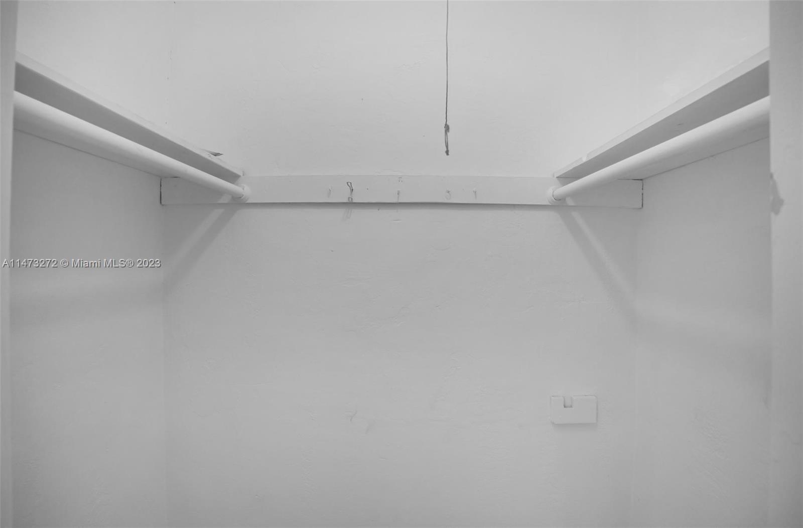 GRAPELAND - Residential Lease