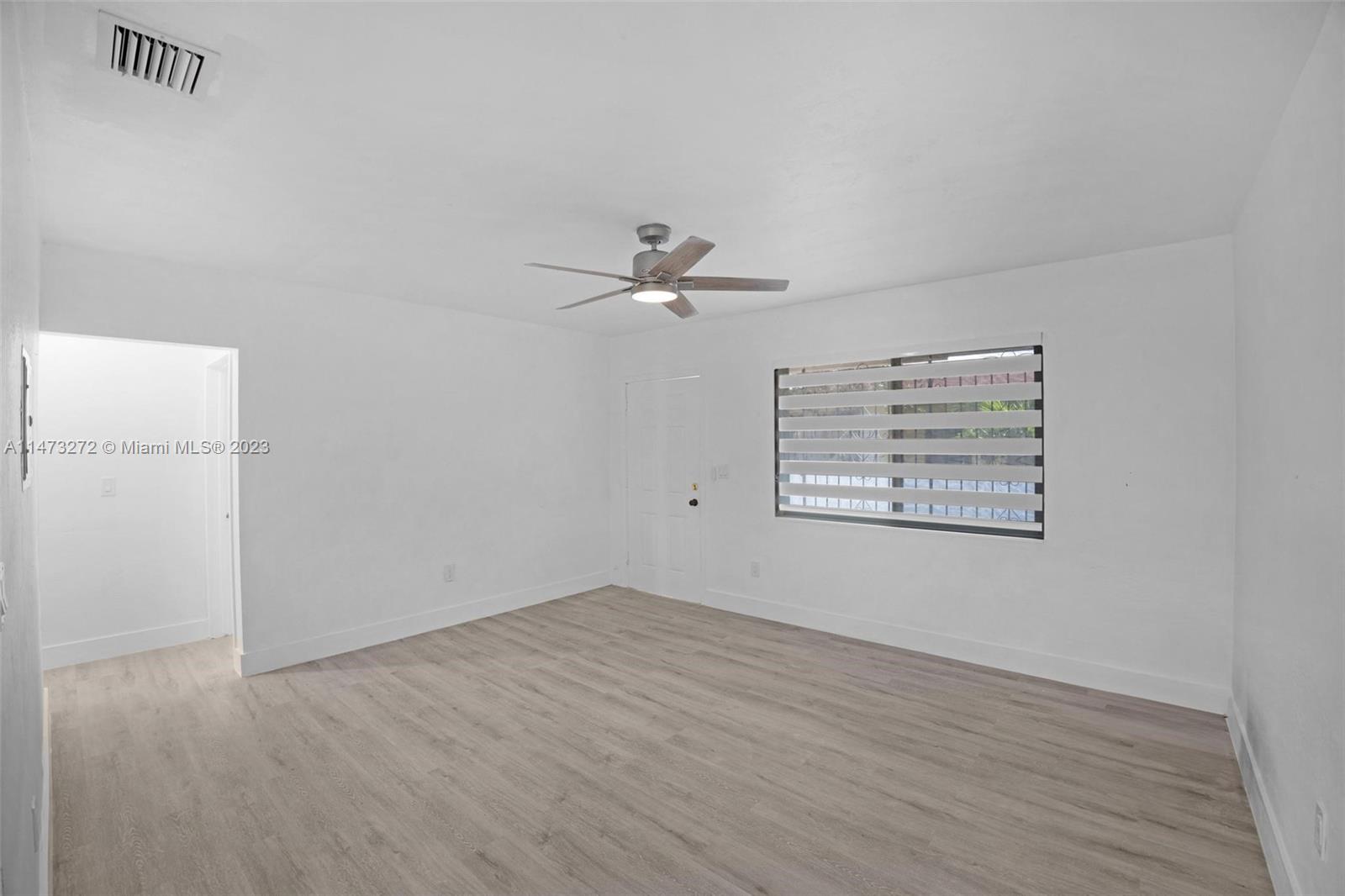 GRAPELAND - Residential Lease
