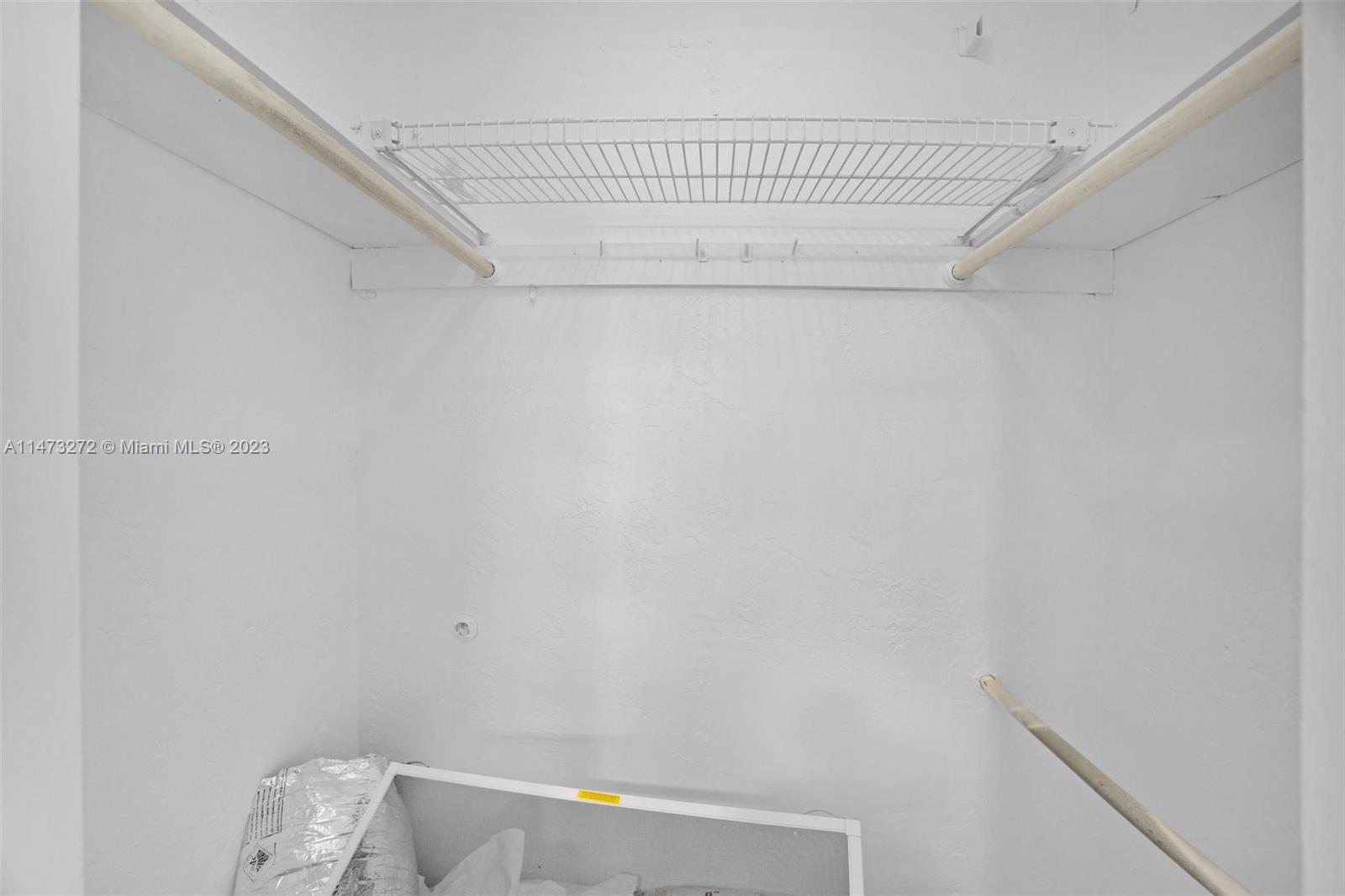 GRAPELAND - Residential Lease