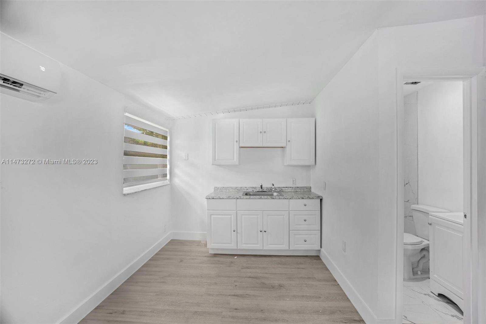 GRAPELAND - Residential Lease