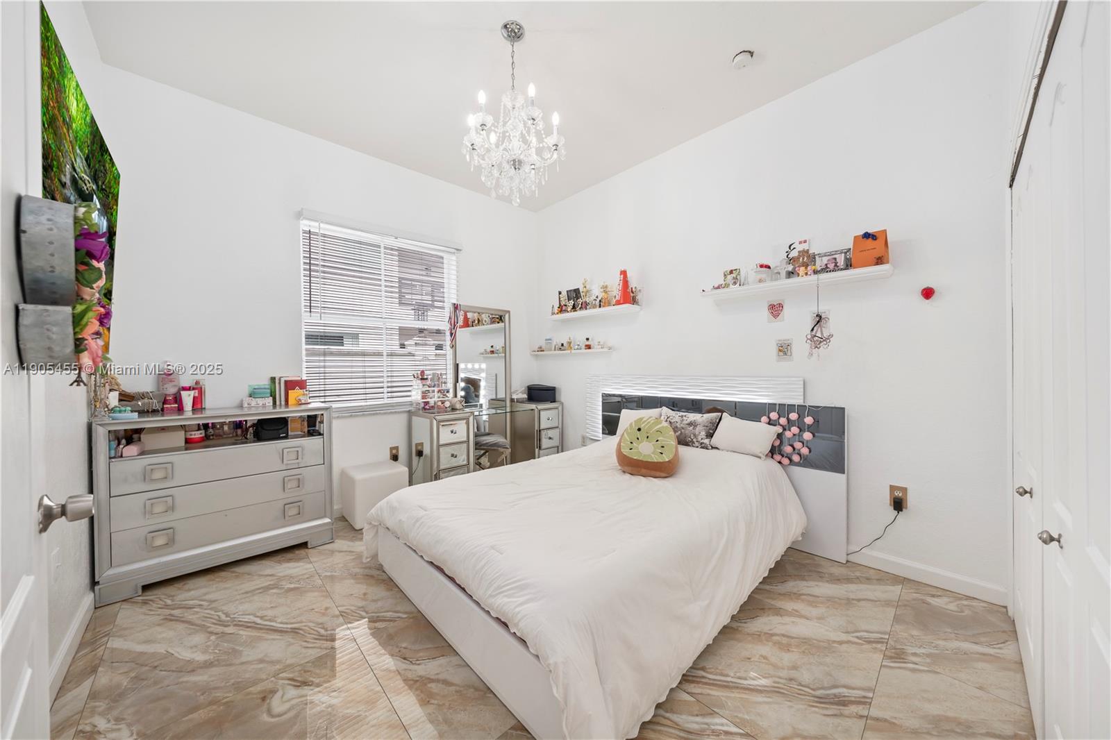 CENTURY GARDENS - Residential