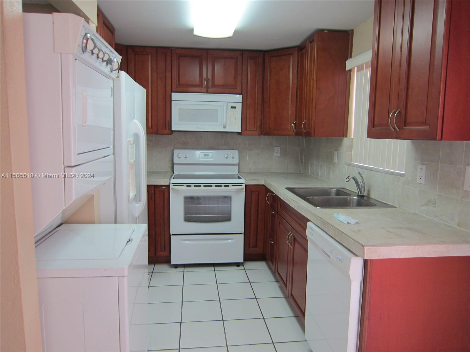 WEST FLAGLER HERITAGE CON - Residential