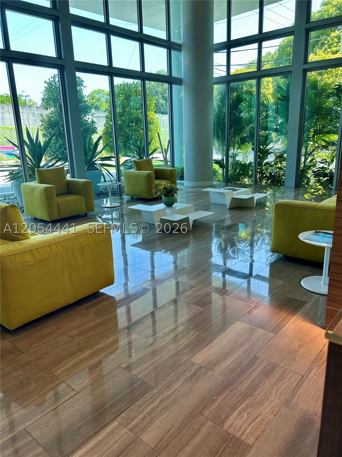 LE PARC AT BRICKELL CONDO - Residential