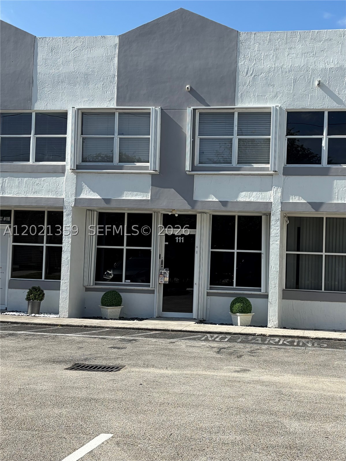 Great Opportunity in it the Heart of Kendall!! This office unit features three private offices, including one on the first floor and two on the second floor. Conveniently locate near Florida's Turnpike, Tamiami airport and several shopping center, this property offers excellent accessibility and visibility for your business. Don't miss the chance to establish your office in this prime location.